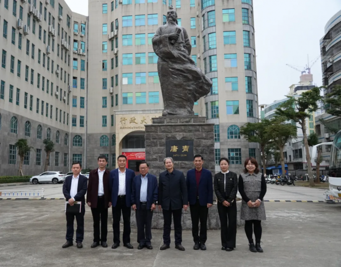 合影留念.jpg